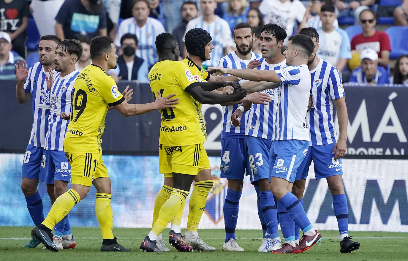 Hubo ambiente de excepción, con 21.834 espectadores en La Rosaleda 