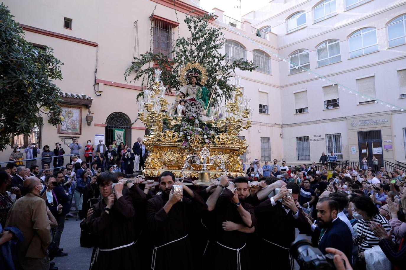 Fotos: La Pastora se reencuentra con Capuchinos