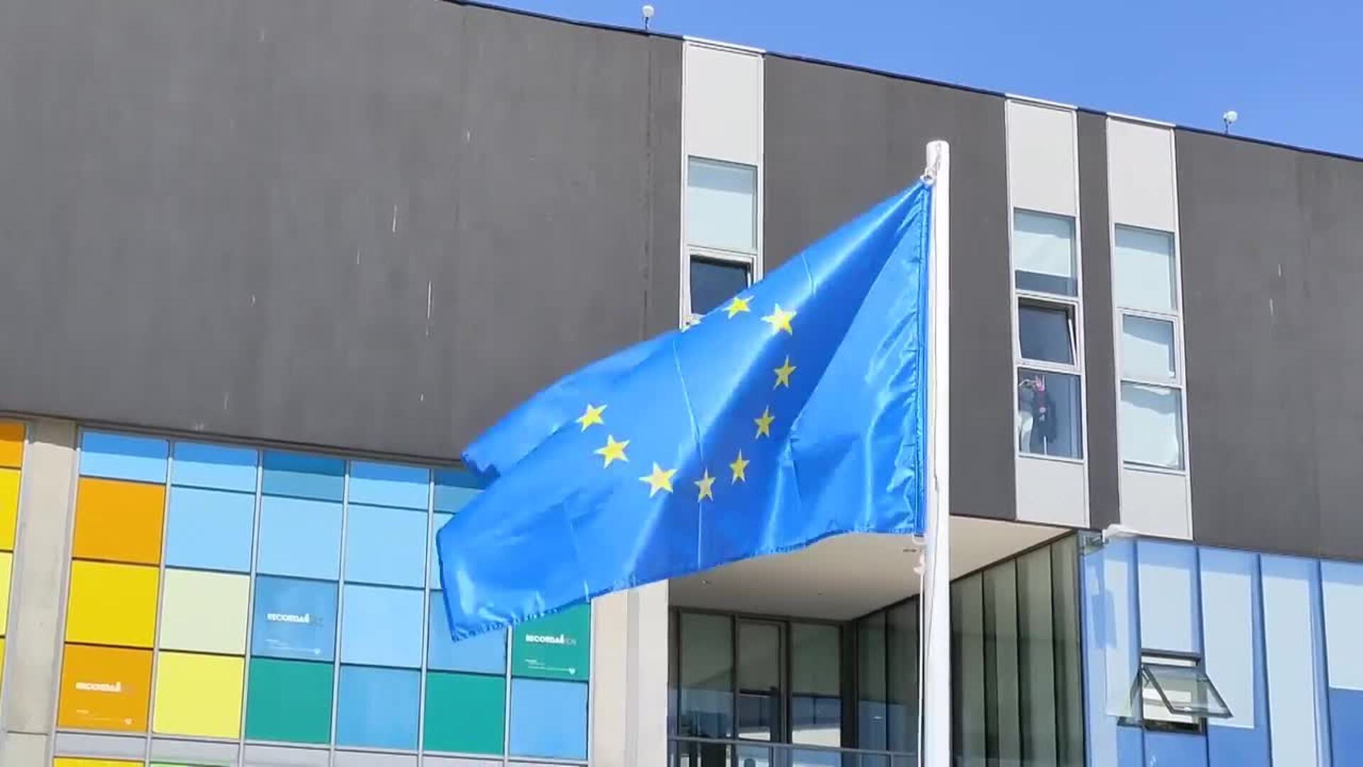 Unos 300 escolares salmantinos celebran el Día de Europa
