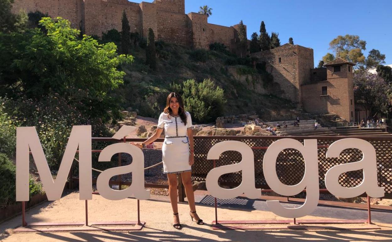 Nuria Rodríguez, que debuta al frente de una lista, junto a la Alcazaba.