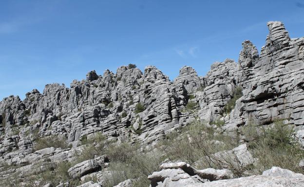 Rocas. El complejo kárstico de Los Riscos está entre los municipios de Cartajima y Júzcar. 