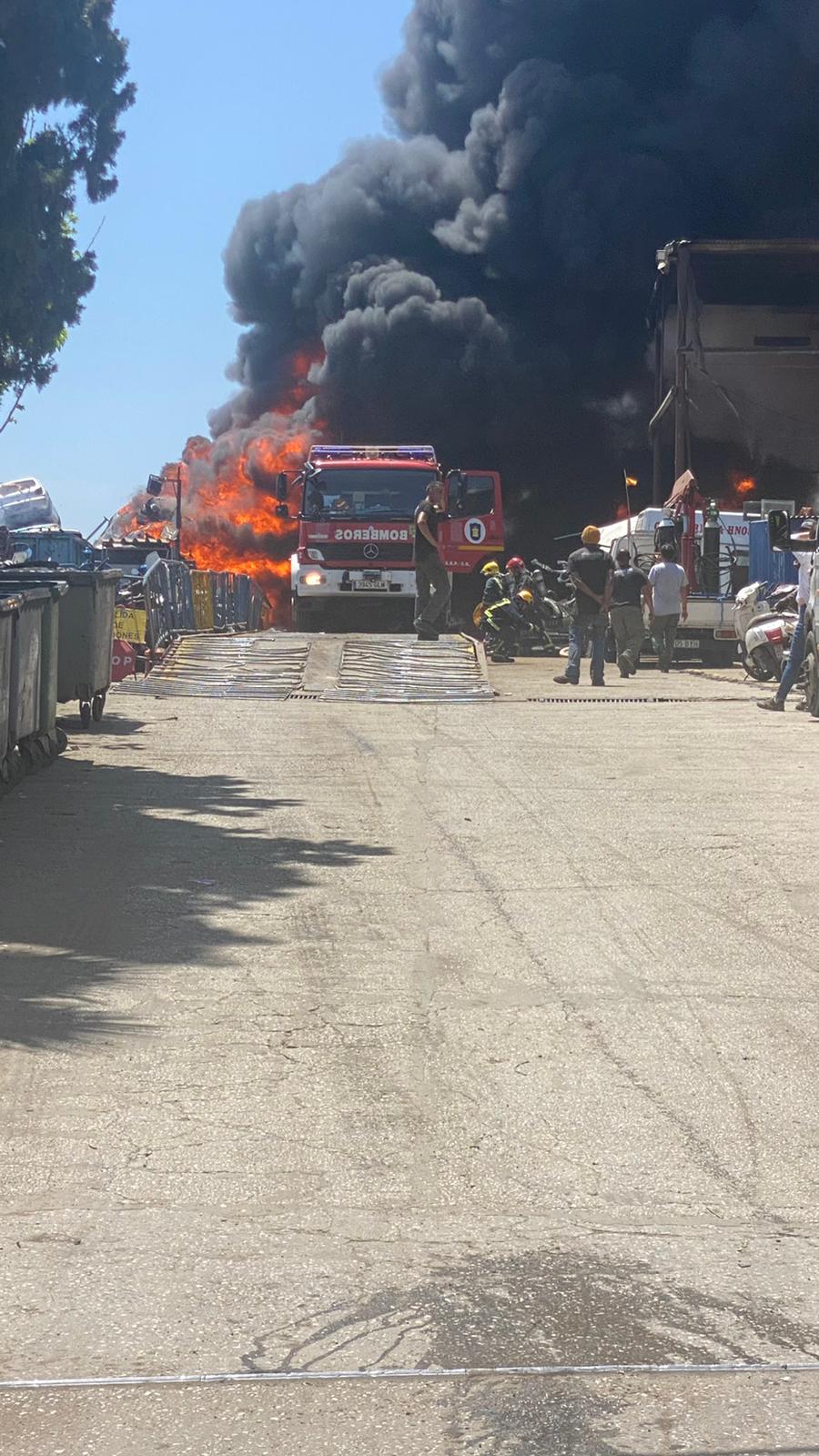 La imagen ha desatado la alerta entre los malagueños, que han realizado multitud de llamadas a los servicios de emergencias