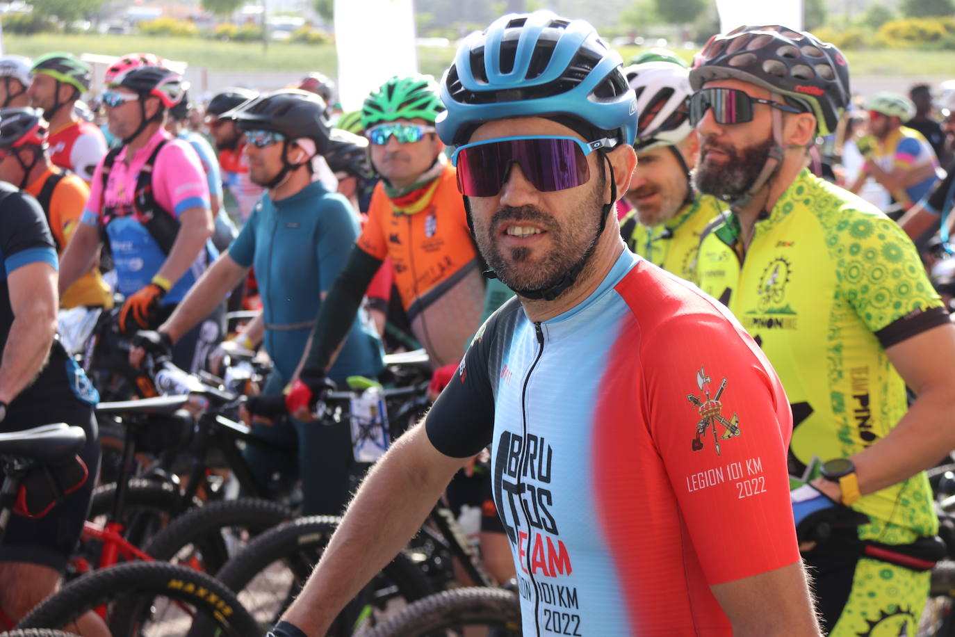 9.000 deportistas, a pie y en bicicleta, participan en el mítico evento que se empieza y termina en Ronda y que pasa también por Arriate, Alcalá del Valle, Setenil de las Bodegas, Montejaque y Benaoján