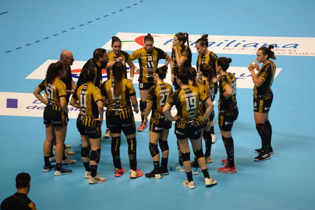 El Carpena batió un récord de espectadores en un partido de balonmano femenino en España 
