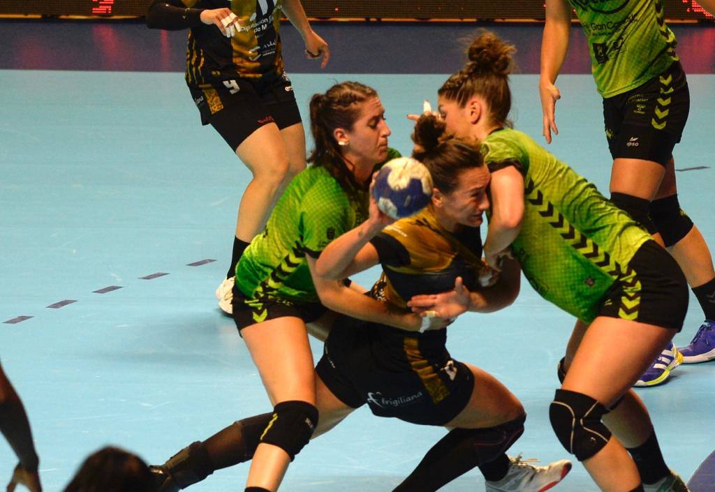 El Carpena batió un récord de espectadores en un partido de balonmano femenino en España 
