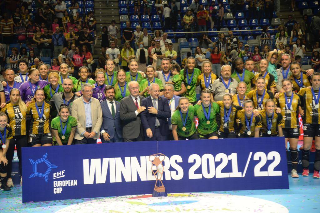El Carpena batió un récord de espectadores en un partido de balonmano femenino en España 