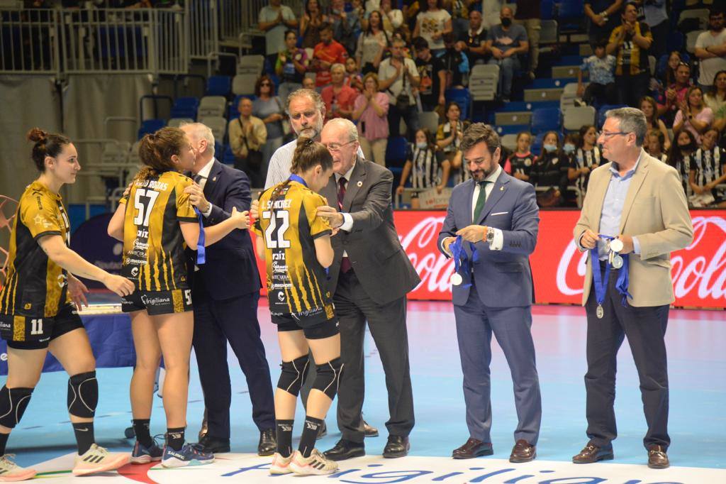 El Carpena batió un récord de espectadores en un partido de balonmano femenino en España 