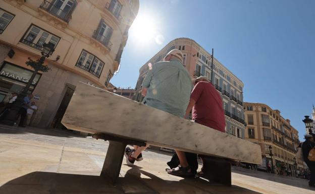 El calor apretará con fuerza desde este lunes en Málaga. 