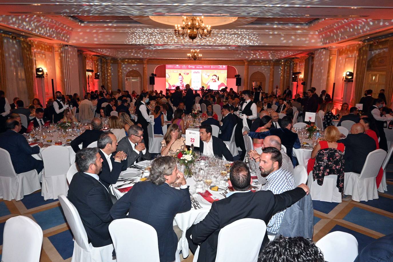 Los chefs malagueños con estrella Michelin han sido los encargados de preparar un menú de ocho pases con los mejores productos 