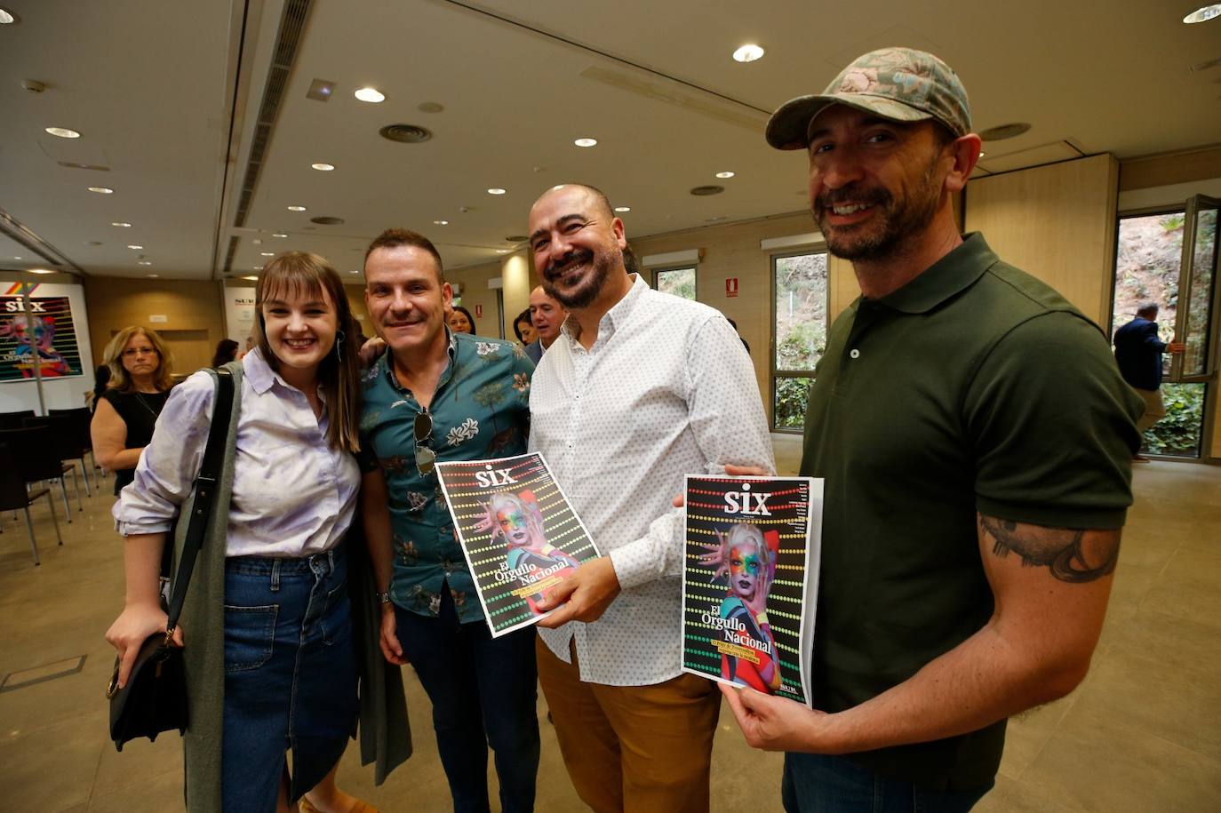 Fotos: SUR presenta la cuarta edición de SIX, la revista dedicada al colectivo LGTBI