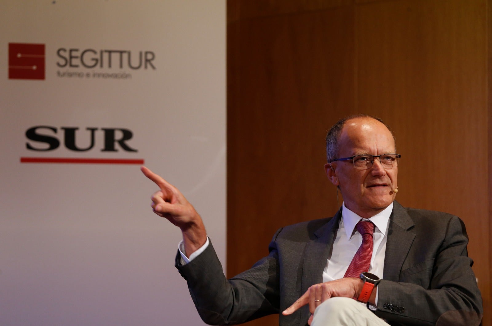 Organizado por Segittur y SUR, el evento ha analizado los retos del sector relacionados con la digitalización turística.