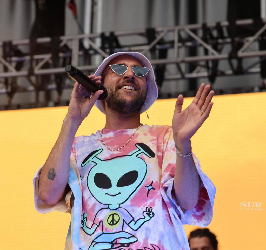 Ginebras y Nil Moliner, durante su actuación del sábado