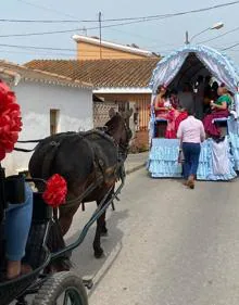 Imagen secundaria 2 - Campanillas celebra la romería en honor a San Isidro Labrador
