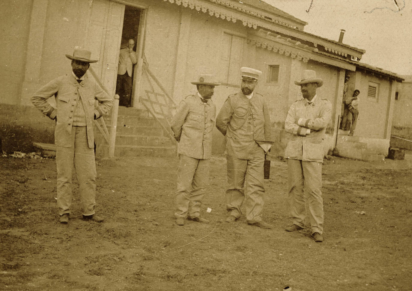 Ayudantes del general Pardo en La Habana. 