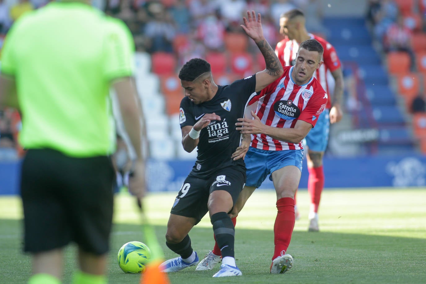 El Málaga despide la temporada con derrota en Lugo. 