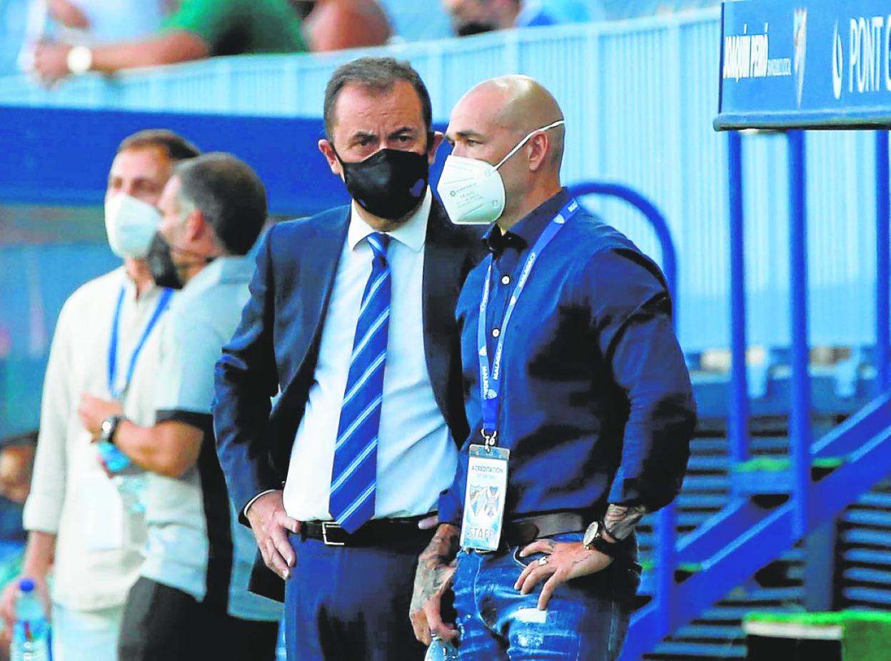 José María Muñoz y Manolo Gaspar, en La Rosaleda. ñito salas