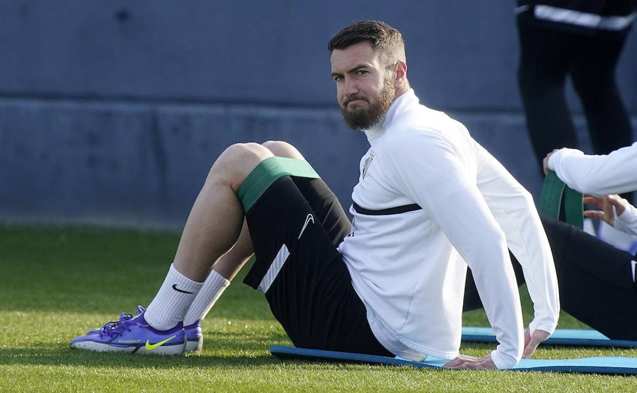 Peybernes, durante un entrenamiento de la pasada temporada con el Málaga.