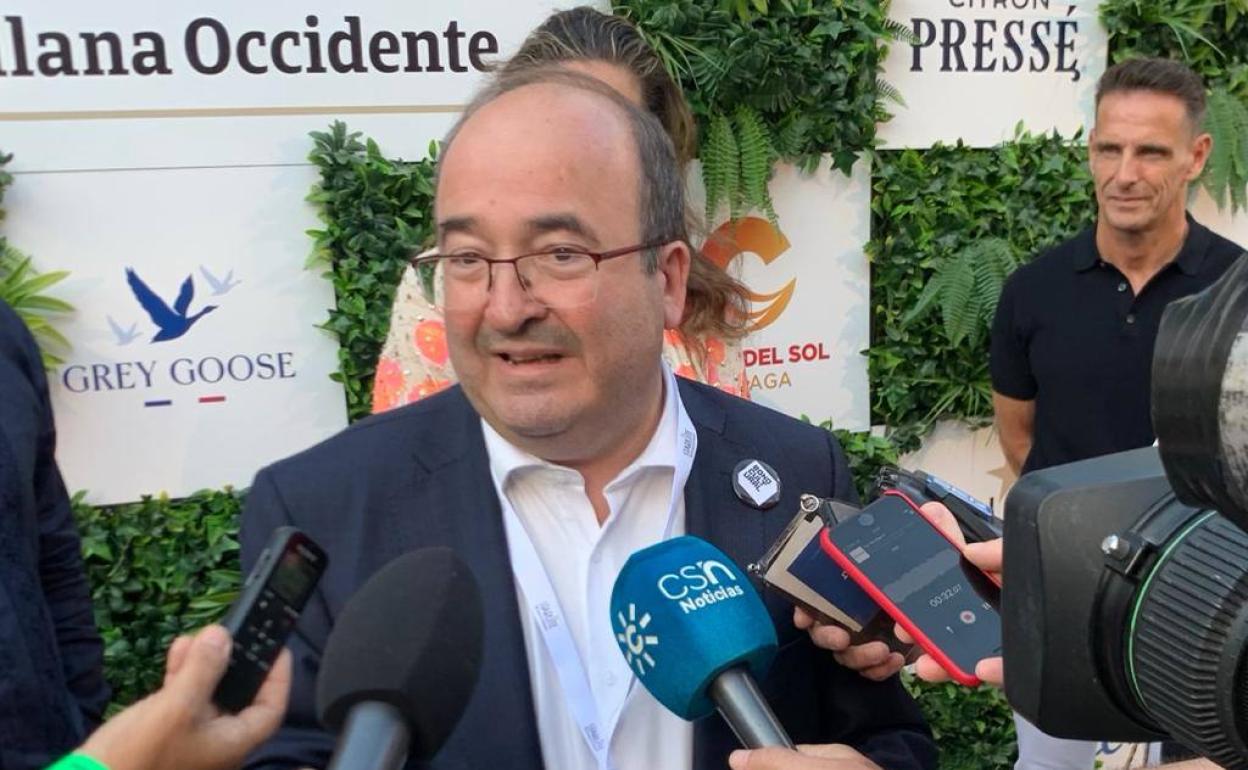 El ministro de Cultura, ayer en el photocall Starlite. 