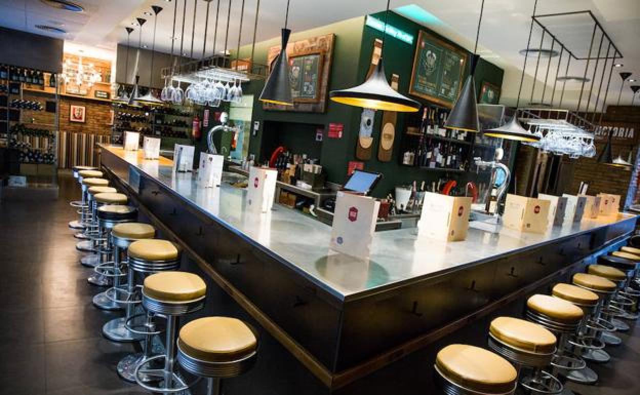 El restaurante KGB reabre este viernes en Málaga tras 18 meses cerrado