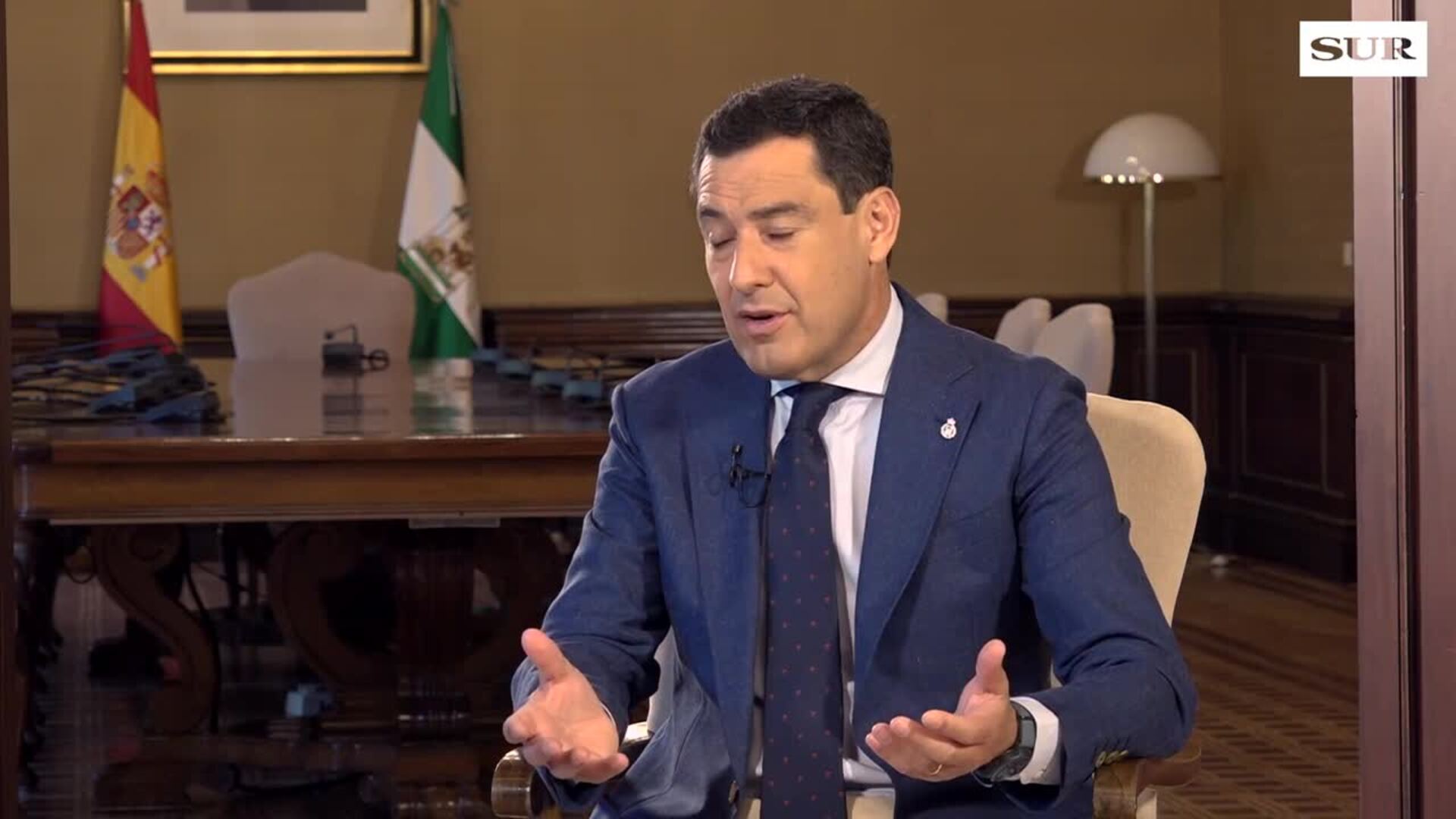 Entrevista Juanma Moreno | El presidente de la Junta de Andalucía asegura que evitará caer en la autocomplacencia