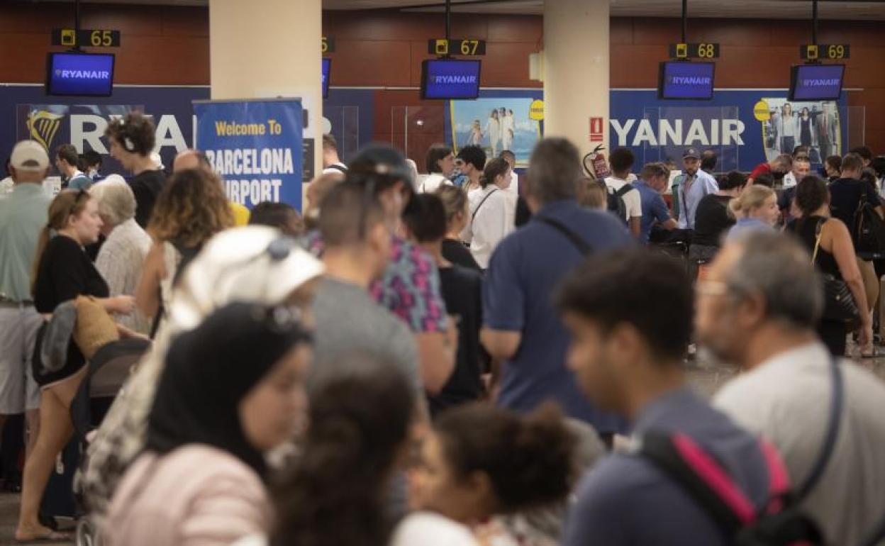 Huelga de Ryanair: 238 vuelos retrasados o cancelados este lunes, 25 de julio