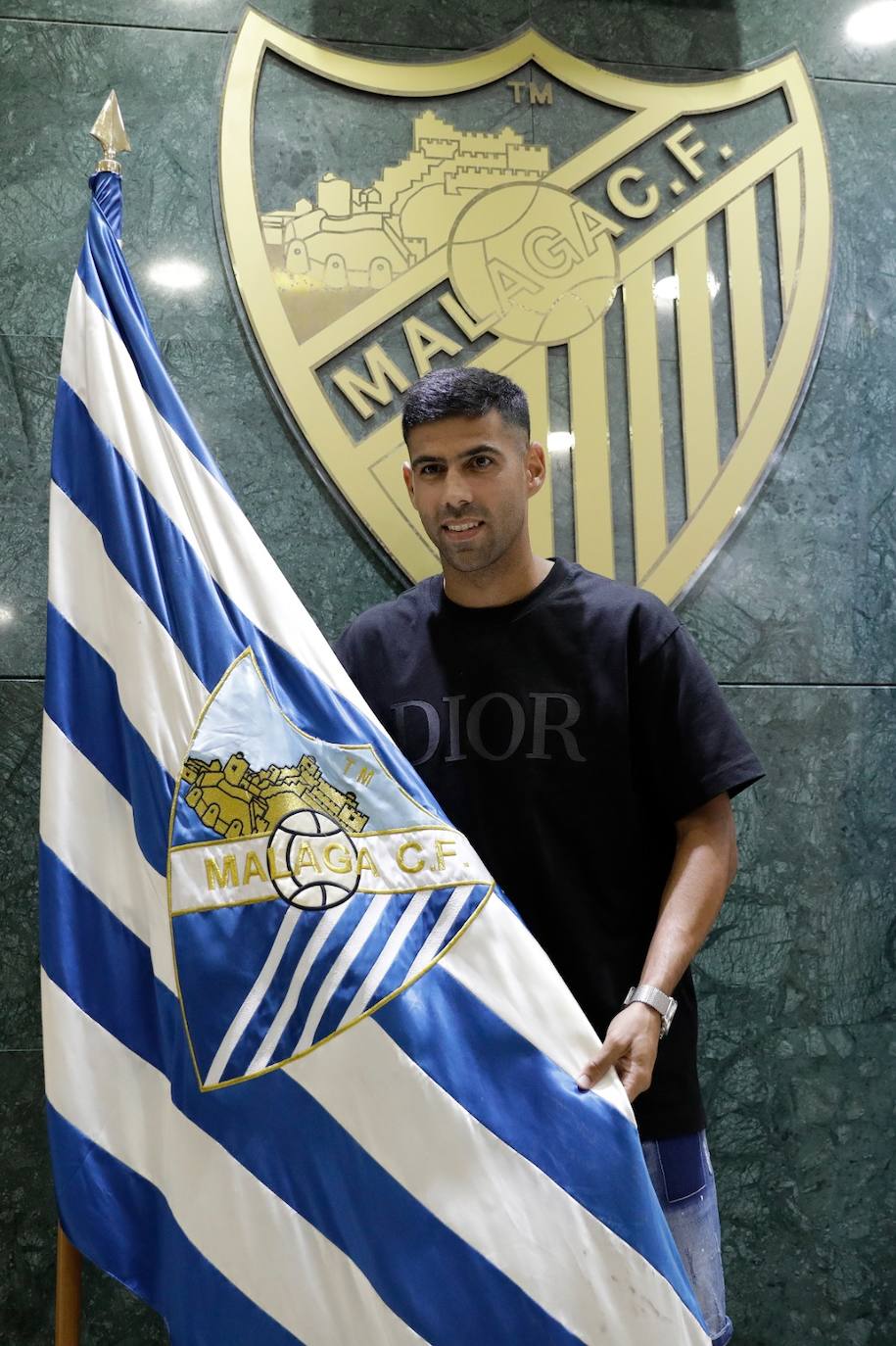 El Málaga presentó a los cinco fichajes en La Rosaleda 