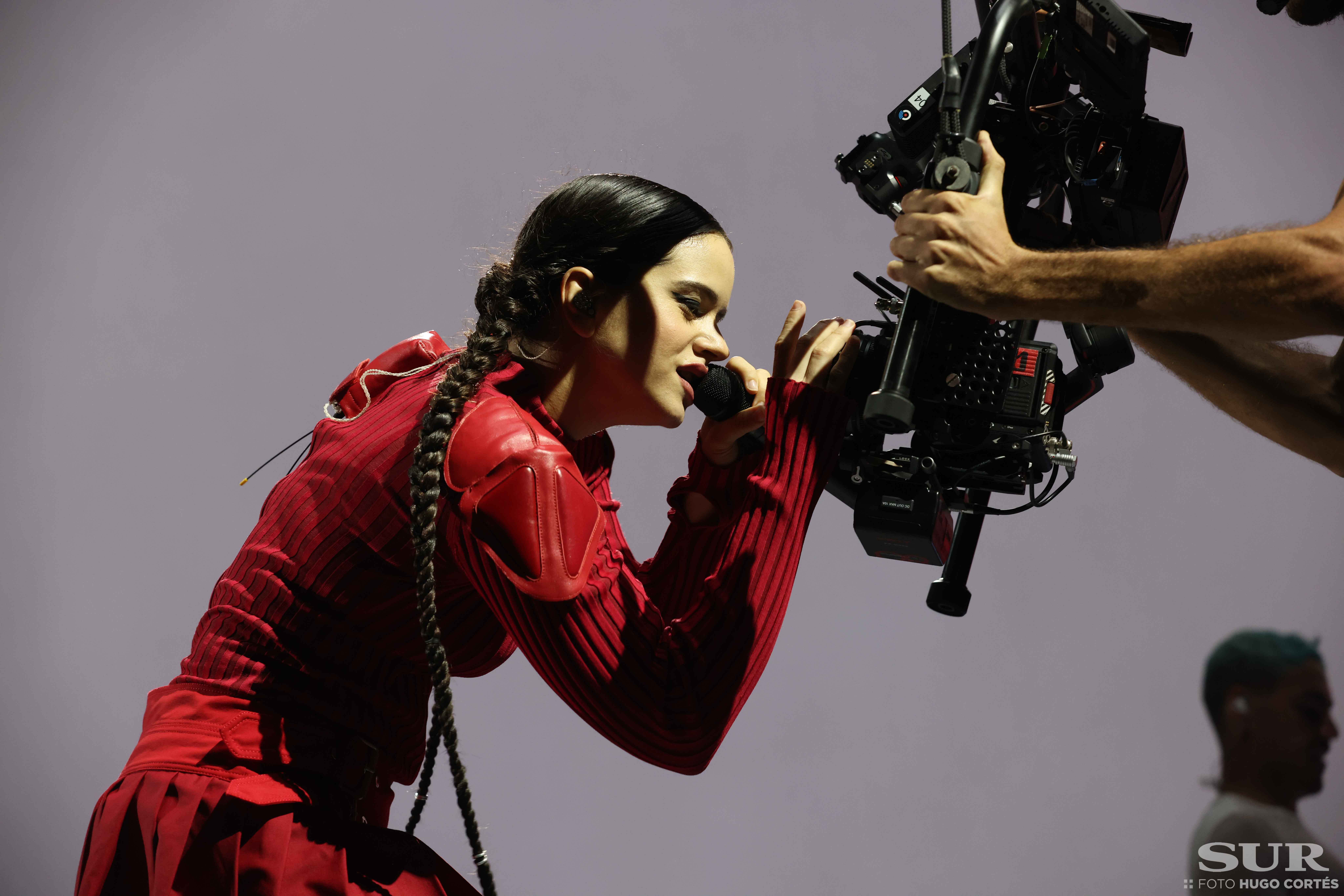 Rosalía ha actuado en Fuengirola. 