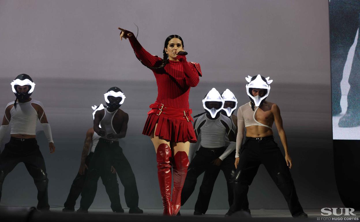 Rosalía ha actuado en Fuengirola. 