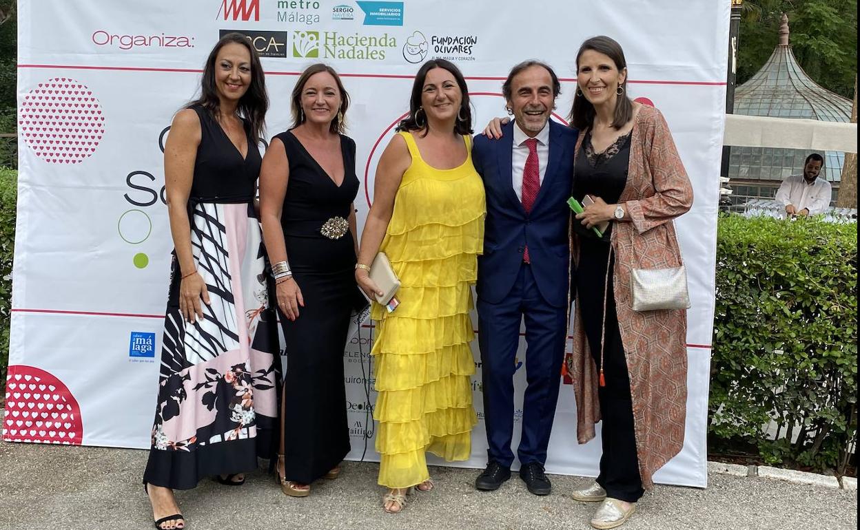 Aurora Martos, Belén Gaspar, Rocío Gaspar, Andrés Olivares y Mercedes García Paine. 