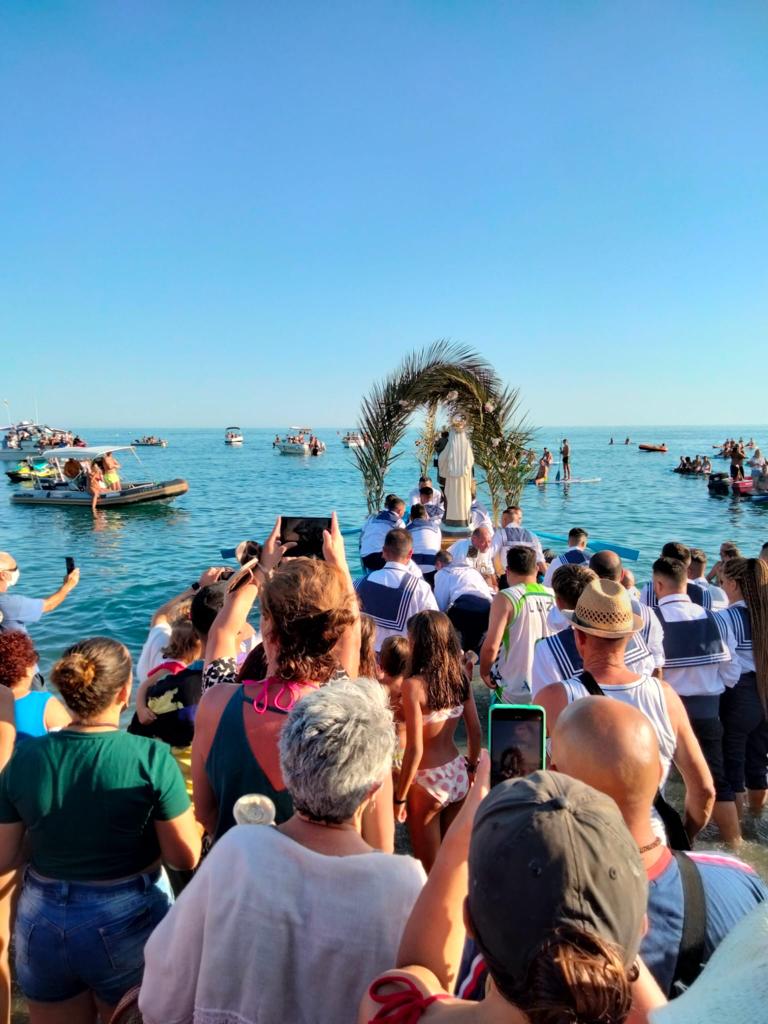 Virgen del Carmen en Benajarafe.