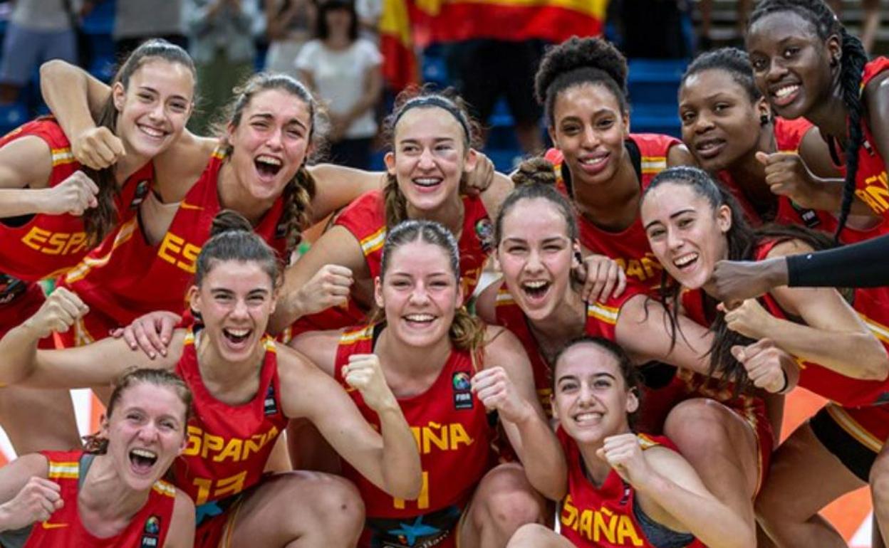 Las jugadoras españoles felices por su gran papel en el Mundial. 