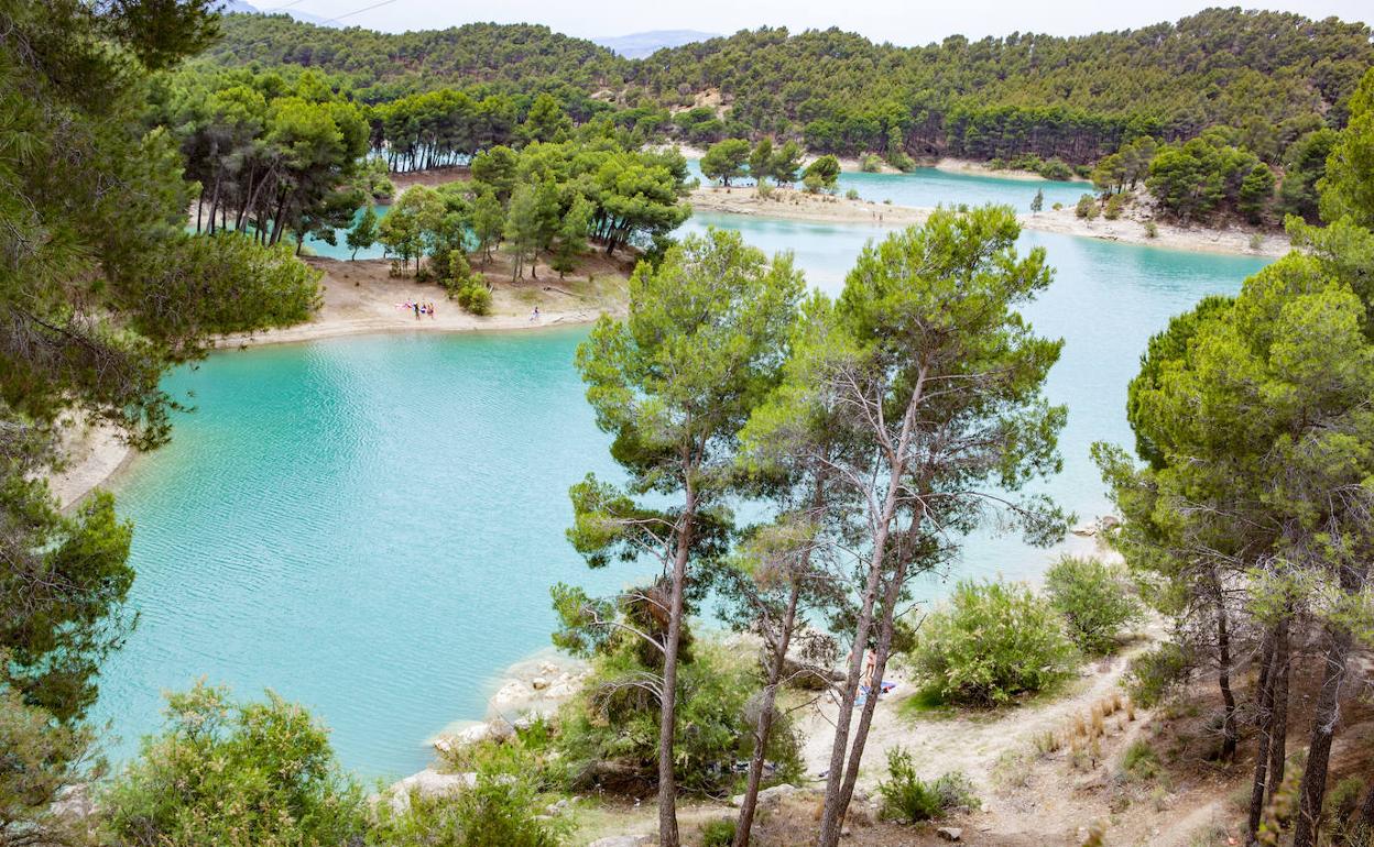 El Guadalhorce, Ronda y Antequera afrontan el verano en una situación de normalidad