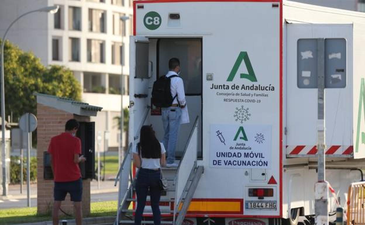 Aviso de la Junta a los andaluces que pasaron el Covid en diciembre