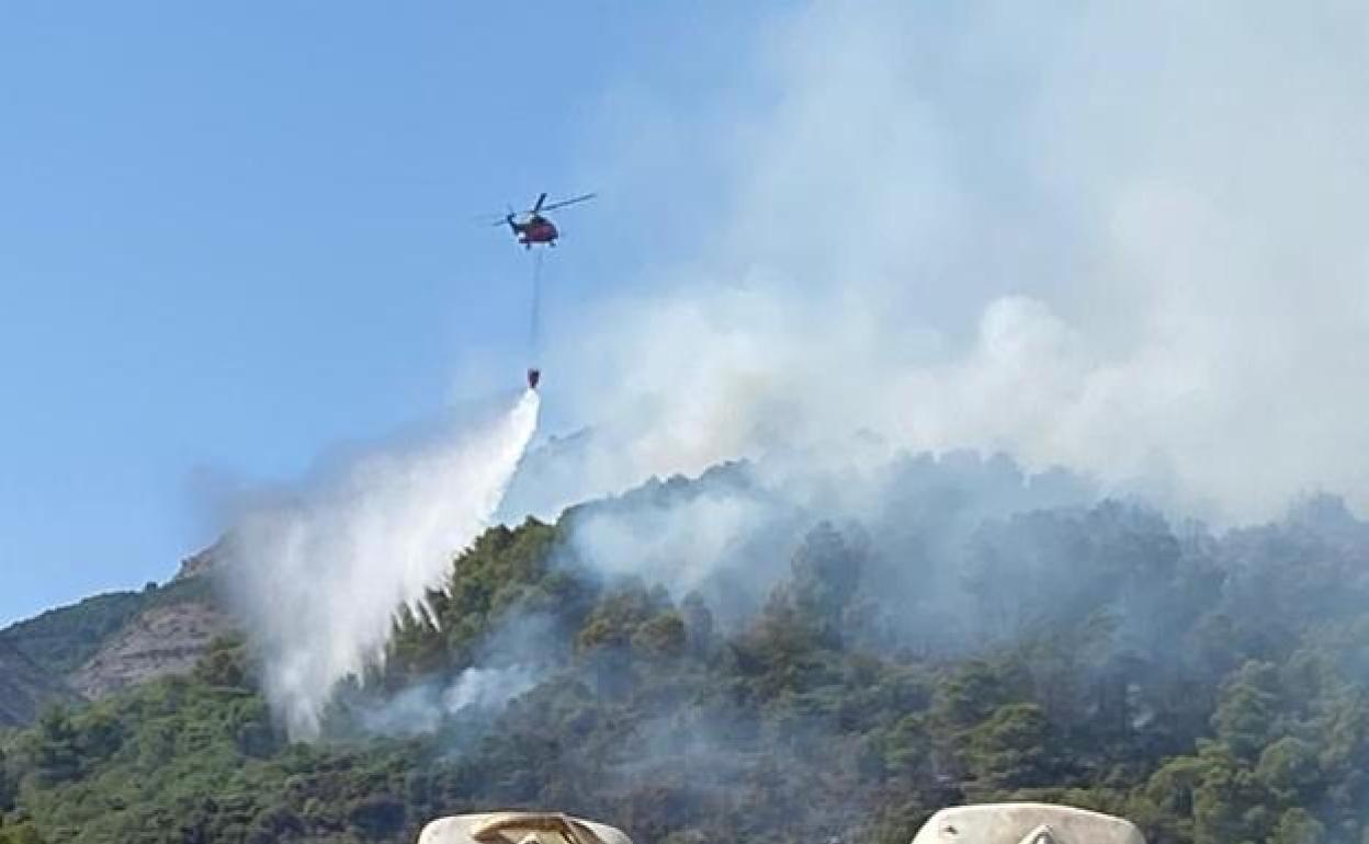 Incendio Málaga: Infoca da por controlado el incendio de Alhaurín el Grande