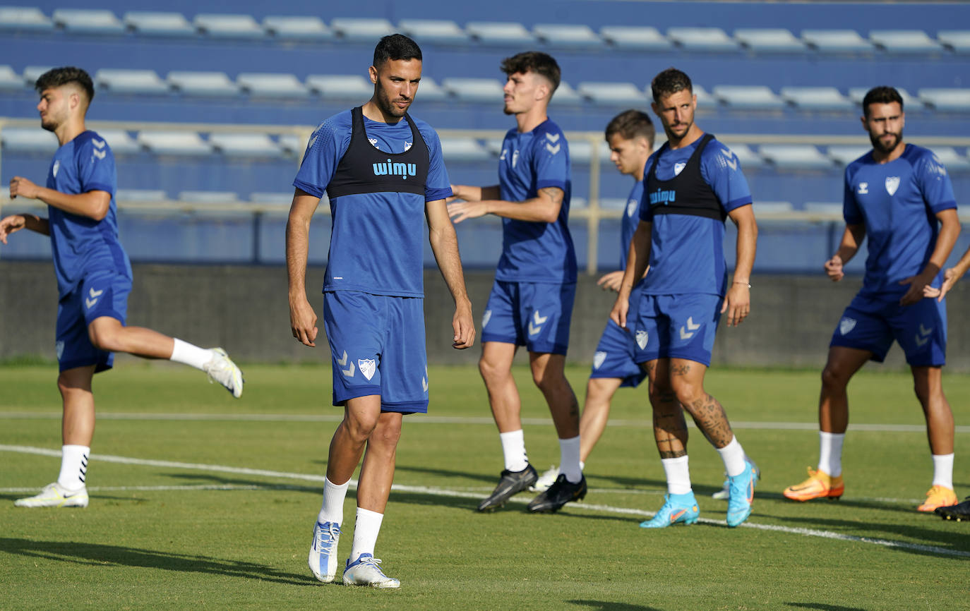 Fotos: Las fotos del entrenamiento del Málaga con Esteban Burgos, Álex Gallar, Ramalho y Rubén Yáñez