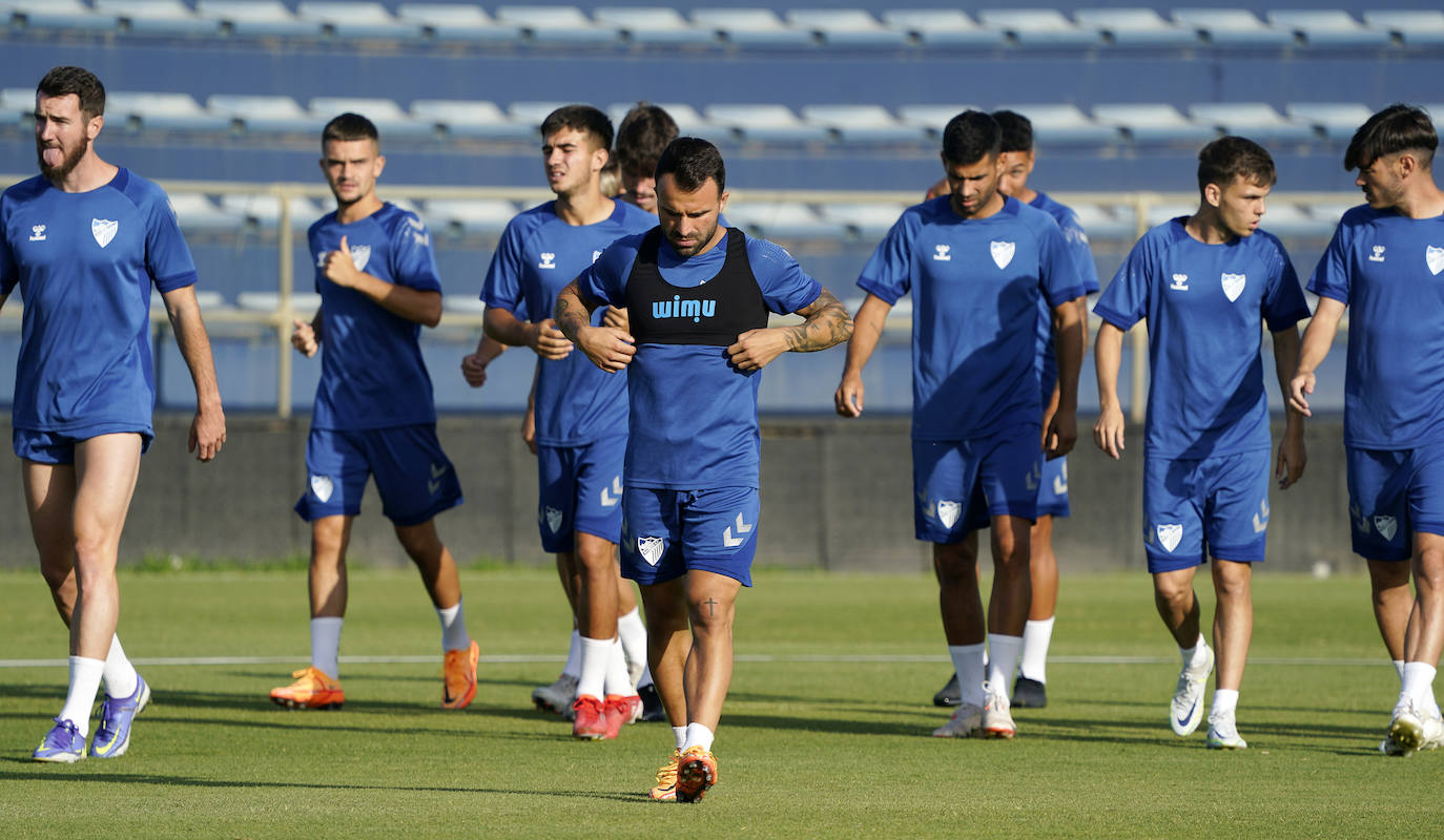 Fotos: Las fotos del entrenamiento del Málaga con Esteban Burgos, Álex Gallar, Ramalho y Rubén Yáñez