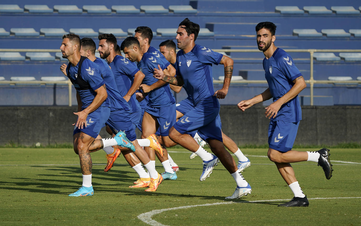 Fotos: Las fotos del entrenamiento del Málaga con Esteban Burgos, Álex Gallar, Ramalho y Rubén Yáñez