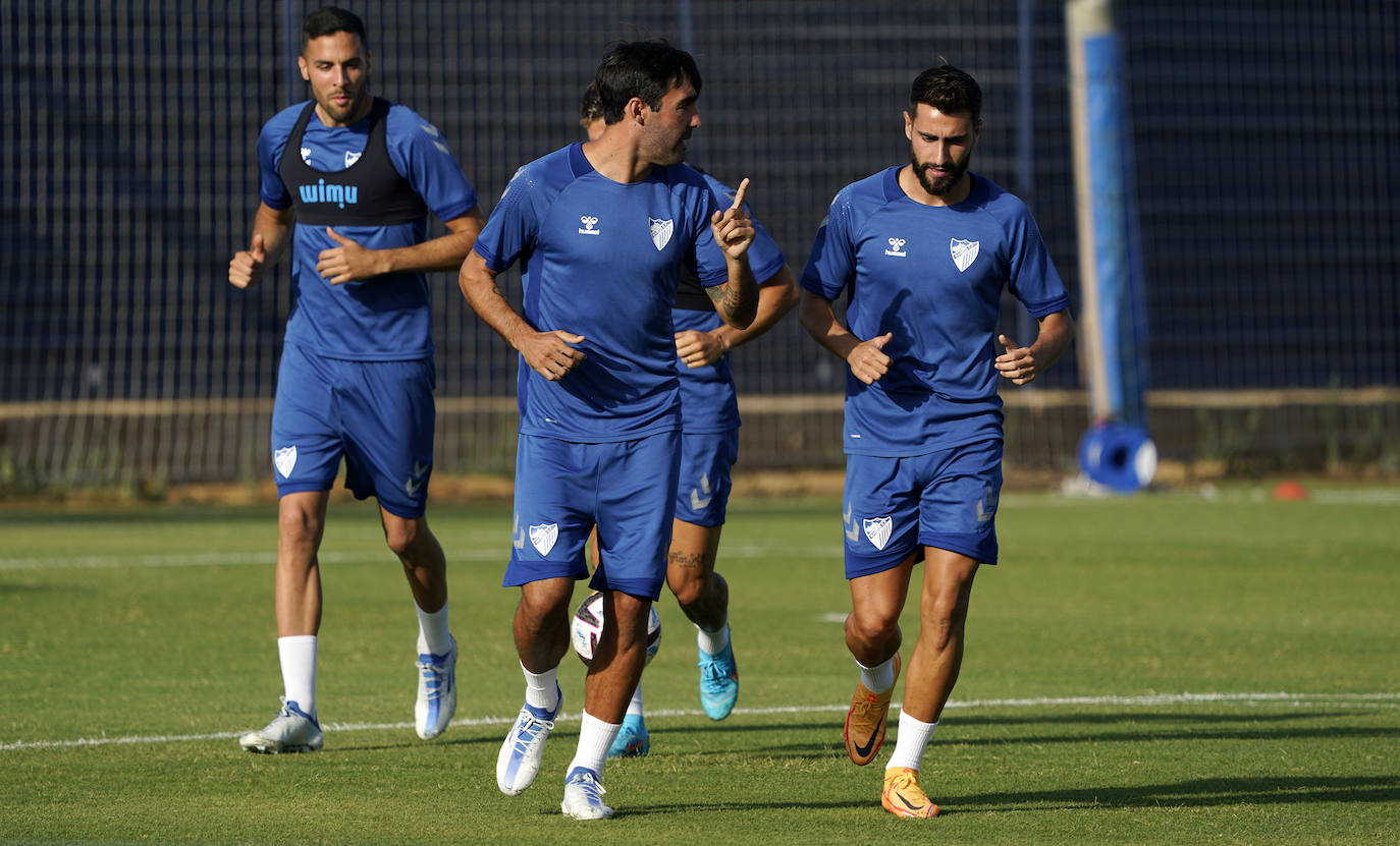 Fotos: Las fotos del entrenamiento del Málaga con Esteban Burgos, Álex Gallar, Ramalho y Rubén Yáñez