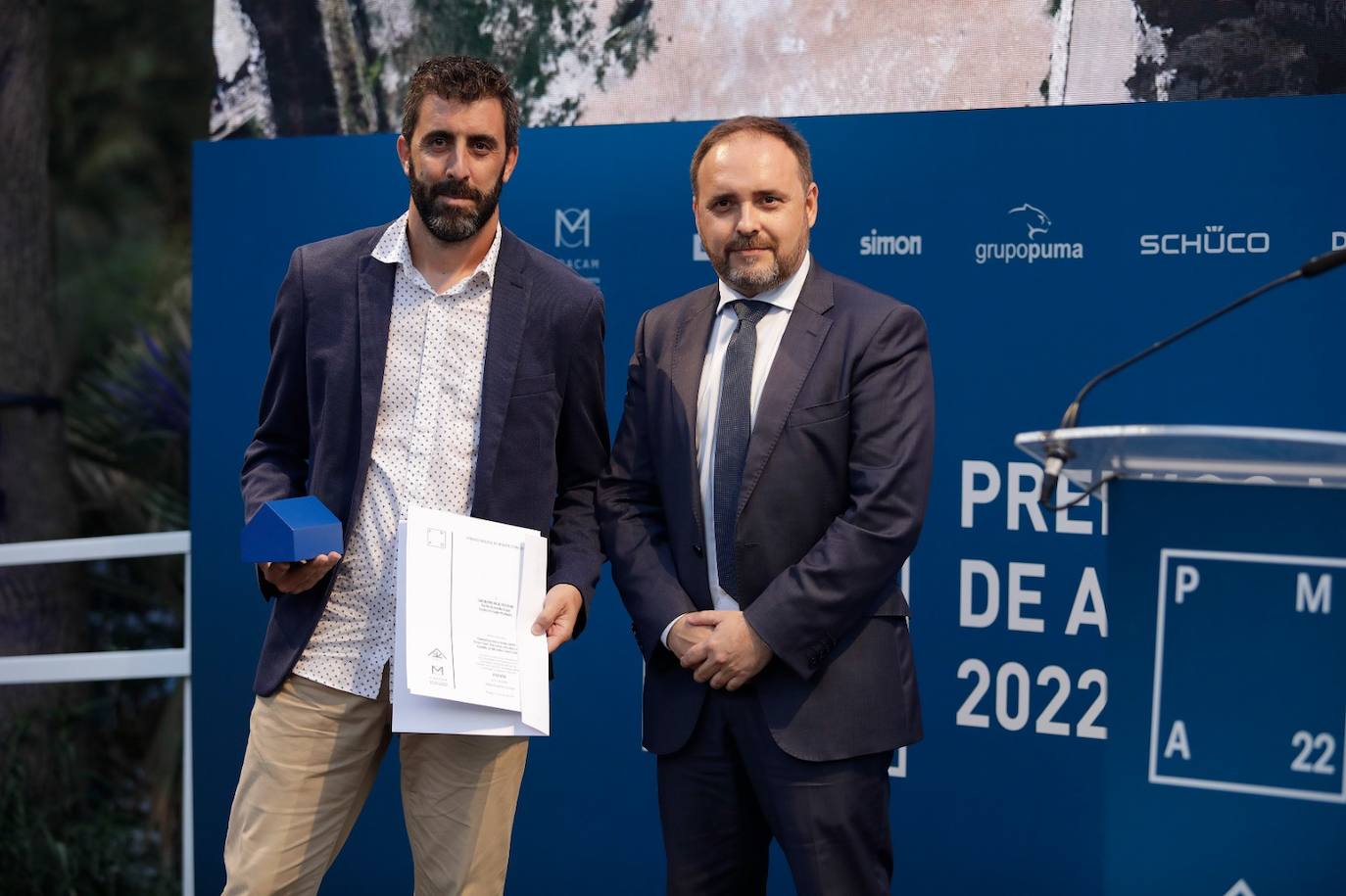 El nuevo pabellón de gobierno de la Universidad gana el primer premio. La nueva sede de Cruz Roja y la Facultad de Psicología y Logopedia, también distinguidos. 