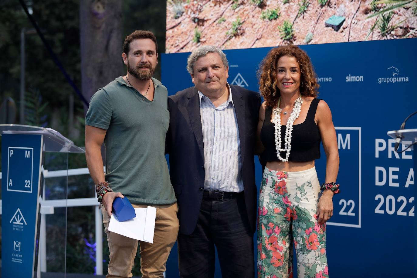 El nuevo pabellón de gobierno de la Universidad gana el primer premio. La nueva sede de Cruz Roja y la Facultad de Psicología y Logopedia, también distinguidos. 