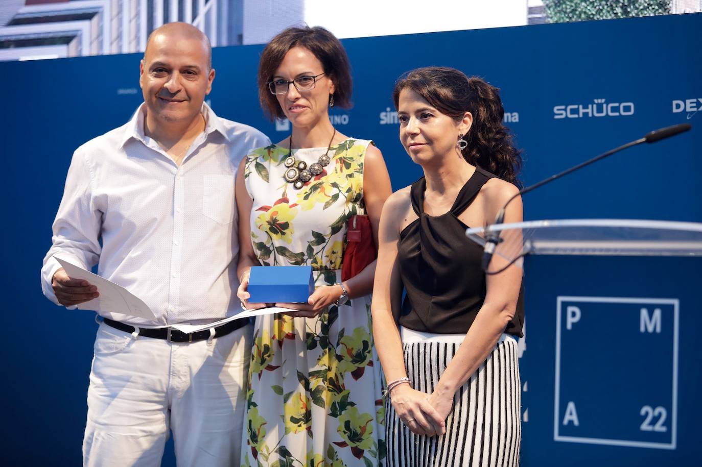 El nuevo pabellón de gobierno de la Universidad gana el primer premio. La nueva sede de Cruz Roja y la Facultad de Psicología y Logopedia, también distinguidos. 