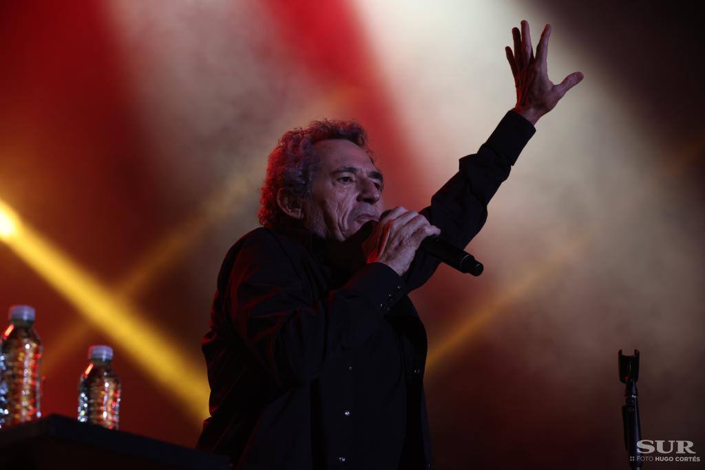 El cantante Miguel Ríos actúa en Málaga. 
