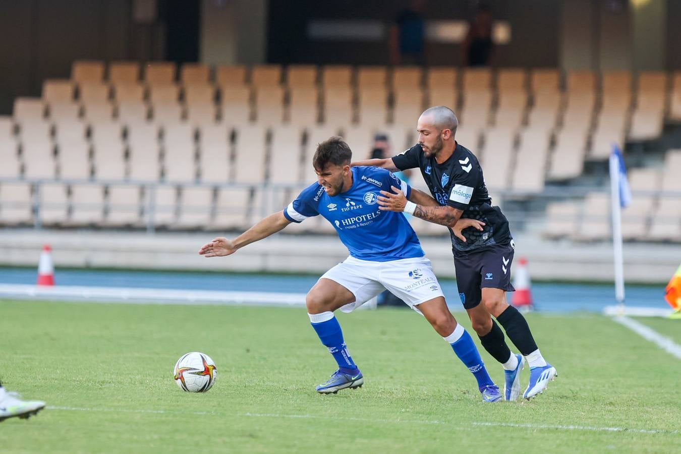 El Málaga disputa un nuevo amistoso ante el Xerez. 