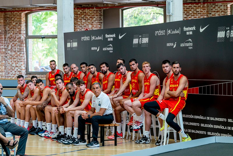 Fotos: España mira al Europeo con los tres jugadores del Unicaja