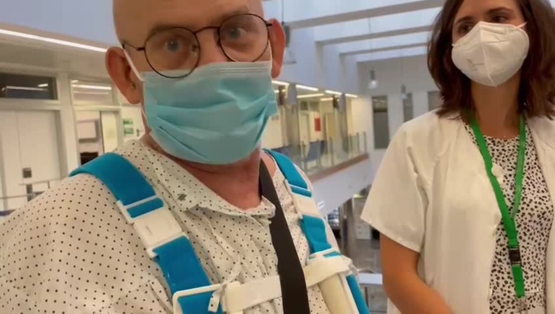 El primer paciente en recibir un corazón artificial definitivo en Málaga cuenta su experiencia en el Hospital Clínico