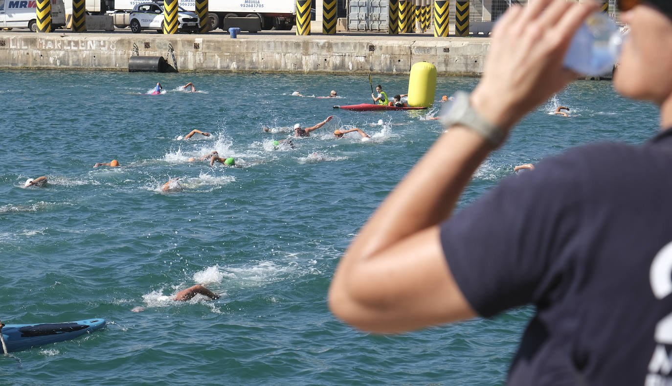 Más de medio millar de nadadores participaron en la prueba 