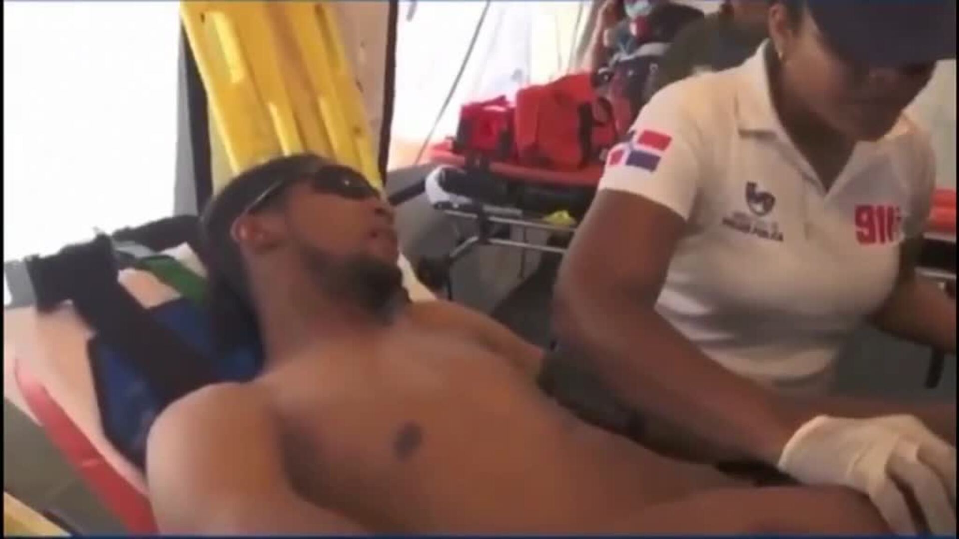 Dominicanos desnudos