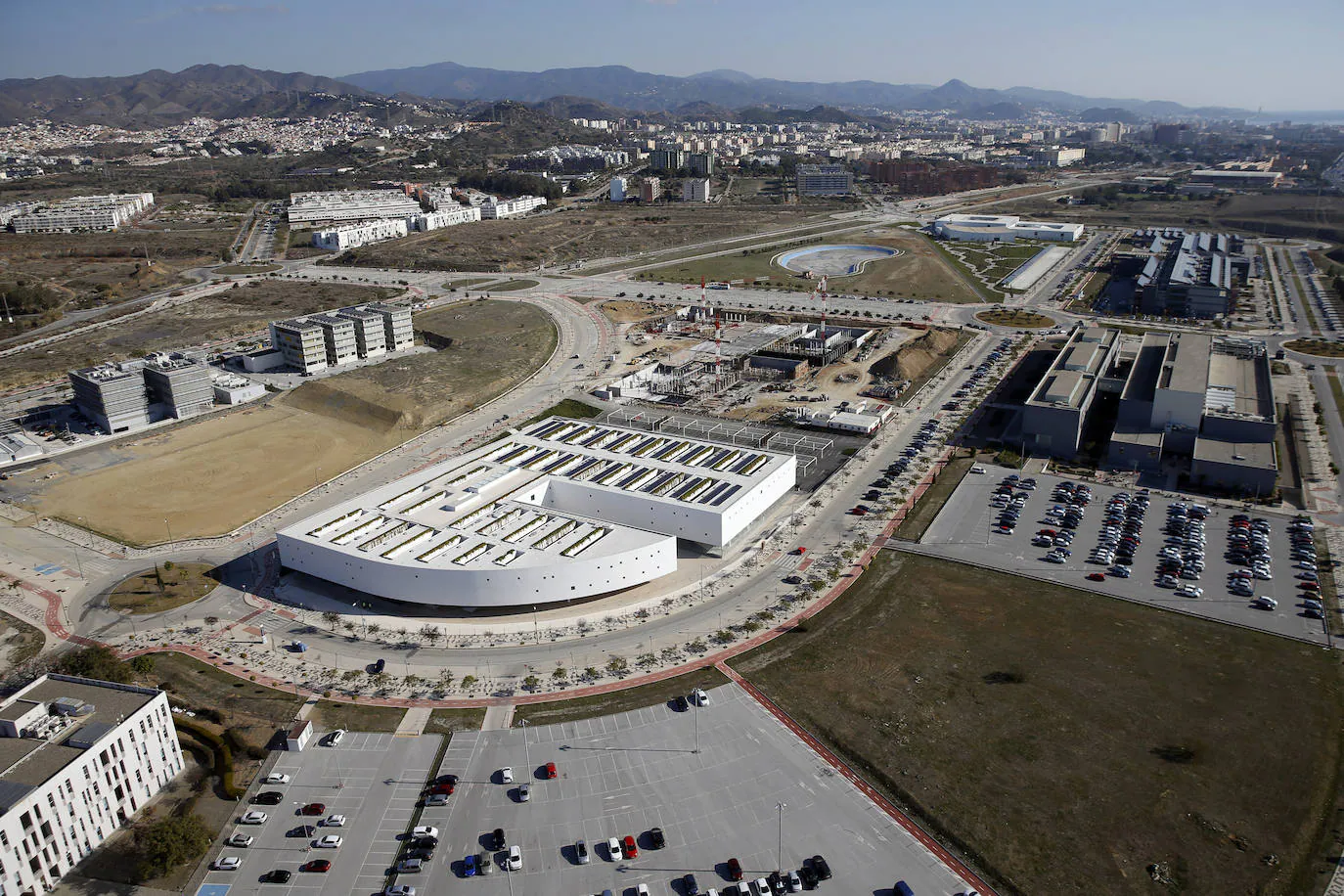 Vista aérea de la ampliación del campus de Teatinos.