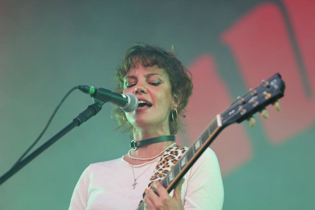 El exintegrante de 'One Direction', Louis Tomlinson, plato fuerte de una cita en la que estuvieron también The Vaccines, Hinds, Stone o Voodoos En la foto, la banda madrileña Hinds 