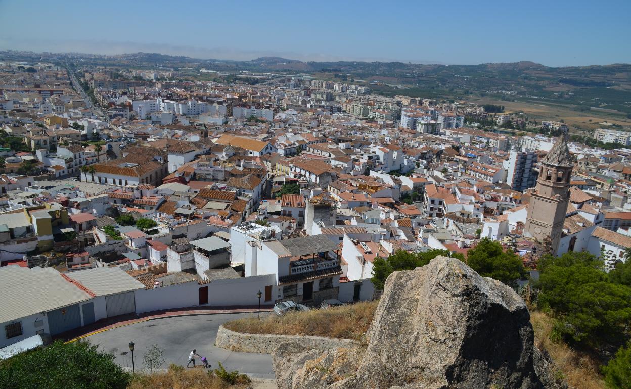 Vista panorámica del casco urbano de Vélez-Málaga desde La Fortaleza. 